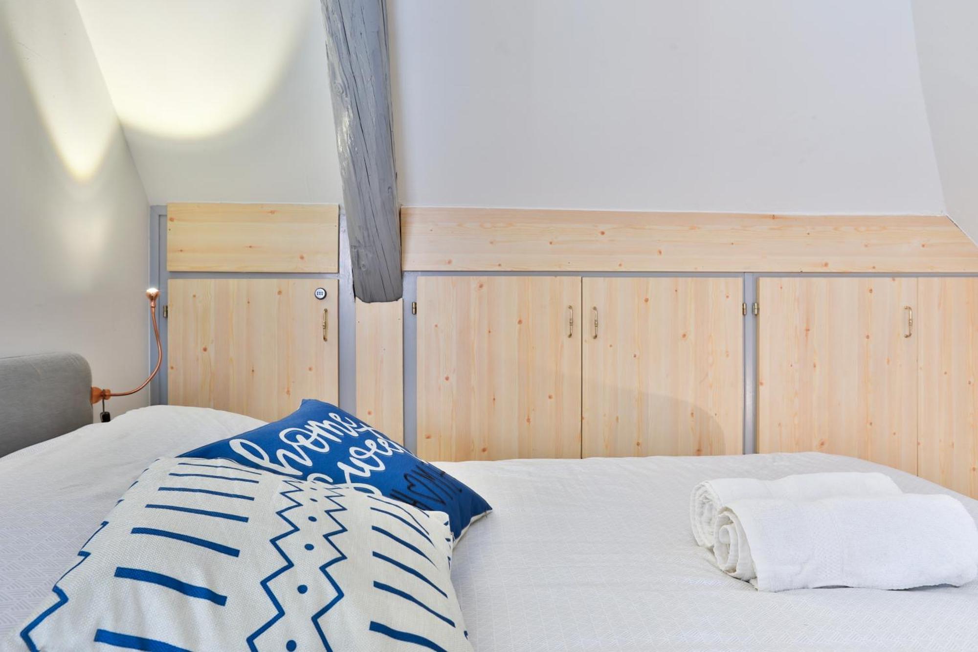Appartements Duplex 3 Et 4 Personnes - Climatisation - Village Elu Parmi Les "Plus Beaux Villages De France" - Route Des Vins - Centre Alsace Bergheim Exteriör bild